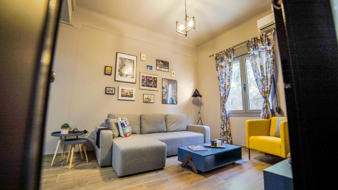 D16 Athens Apartment - 5' Mins To Petralona Metro Екстериор снимка